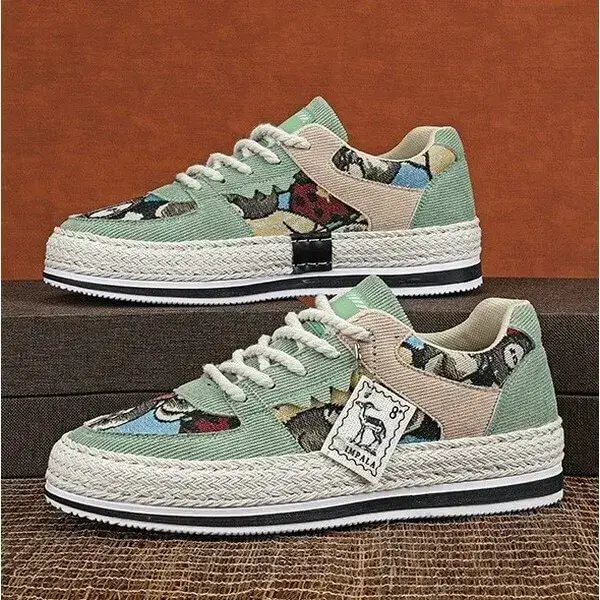 Mens Color-Matching Canvas Sneakers | UV-Resistant Low-Top Casual Shoes in Beige, Black, Green